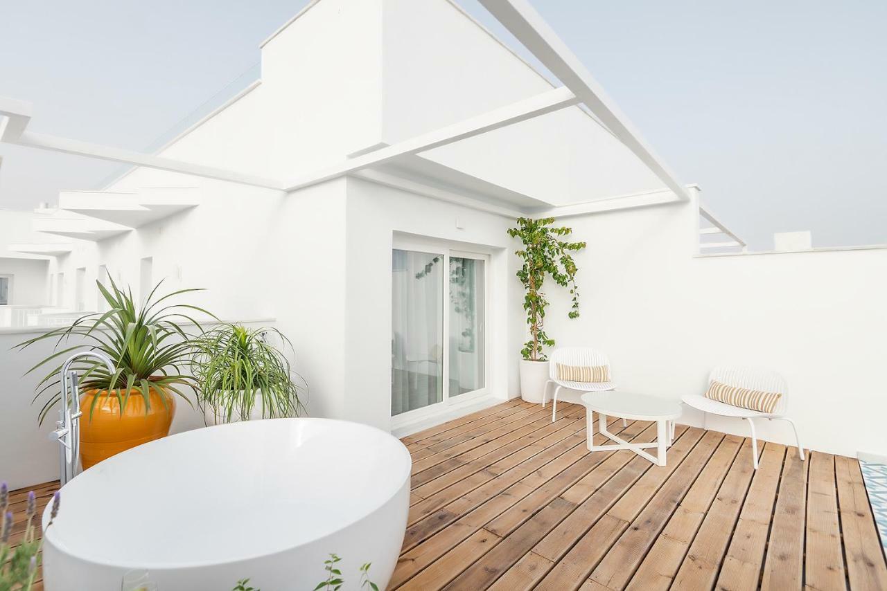 Penthouse with Sea View and private terrace