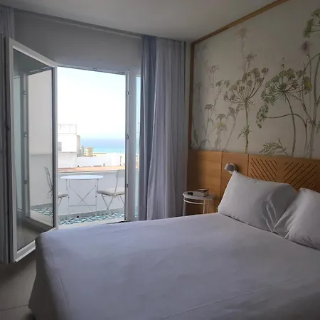 Alzocaire Hostal Boutique-3